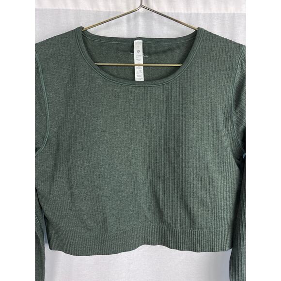 Lululemon Top Ebb to Street Long Sleeve Seamless Smoked Spruce Workout Athletic - Picture 2 of 5